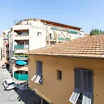 アパート L44 1bdr Flat 10mins Walk To Port/balcon, Parking, Ac *