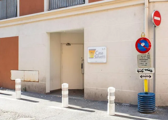 L44 1bdr Flat 10mins Walk To Port/balcon, Parking, Ac Appartement *