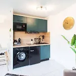 L44 1bdr Flat 10mins Walk To Port/balcon, Parking, Ac * Ницца